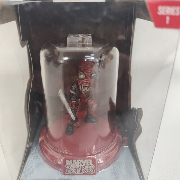 Domez Marvel Zombies ZOMBIE DEADPOOL - Picture 2 of 7